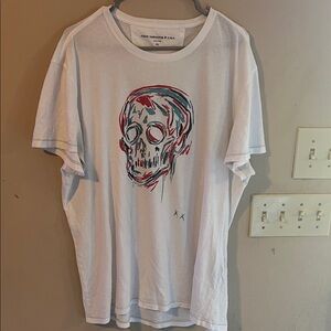 JOHN VARVATOS SKULL WHITE TEE SIZE XL